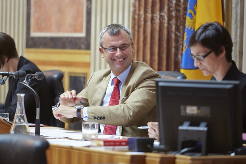 Dritter Nationalratspraesident Norbert Hofer (F) im Vorsitz