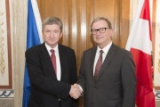 v.re.: Zweite Nationalratspräsident Karlheinz Kopf (V) und Vizemarschall des polnischen Sejm Jerzy Wenderlich