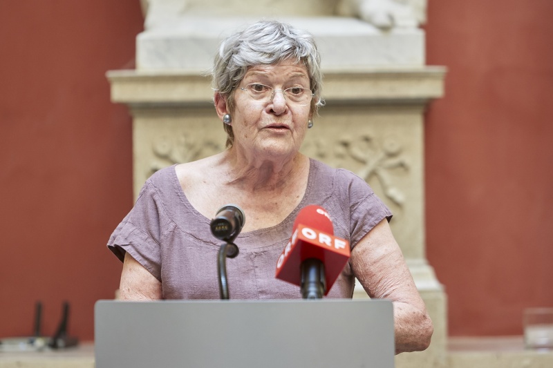 Kammerschauspielerin Elisabeth Orth während einer Lesung