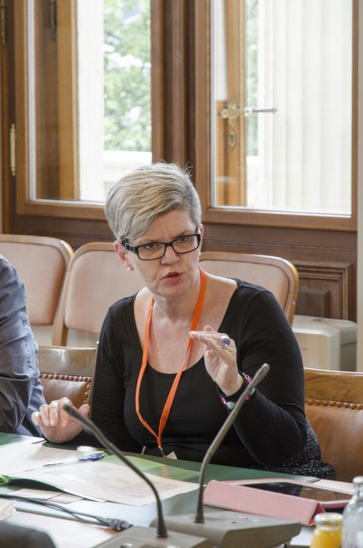 Bettina Fernsebner-Kokert am Wort