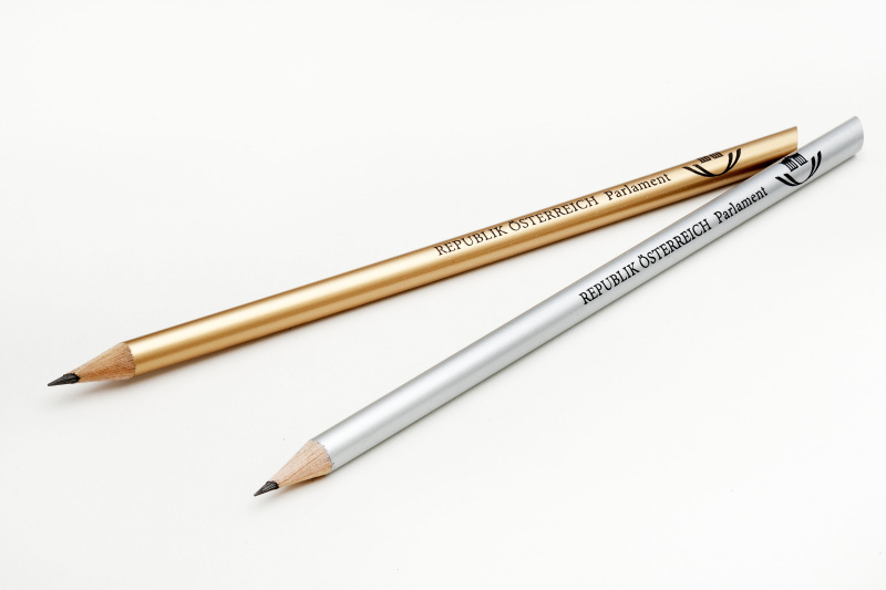 Magnetischer Bleistift in silber und gold
