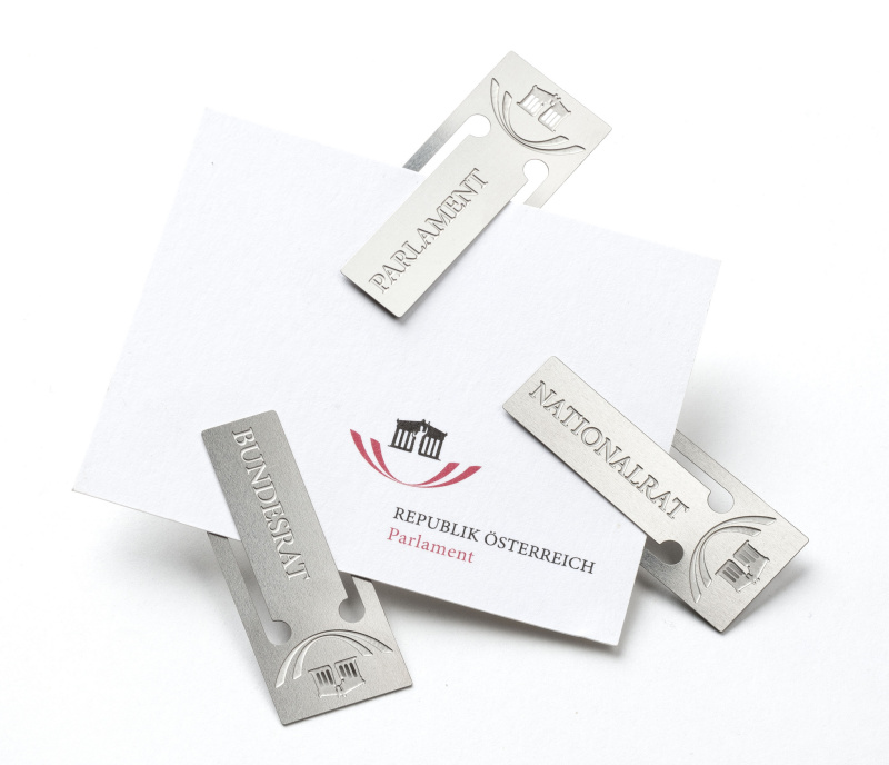 Büroklammer mit Prägung