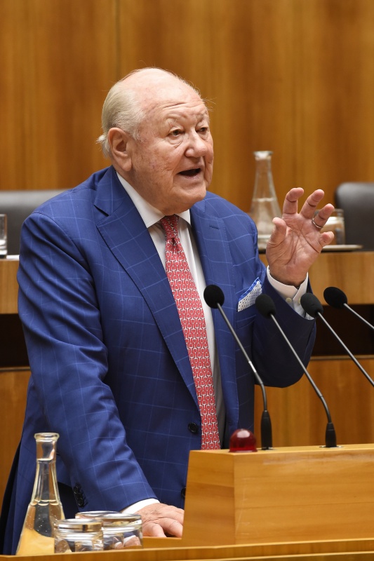 Präsident des Seniorenrates Karl Blecha am Wort