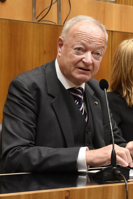 Seniorenratspräsident Andreas Khol am Wort