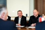 v.re.: Vorsitzende der Deutsch-Österreichischen Parlamentariergruppe Klaus Brähmig (CDU/CSU) und Parlamentatier Karl-Heinz Brunner (SPD)