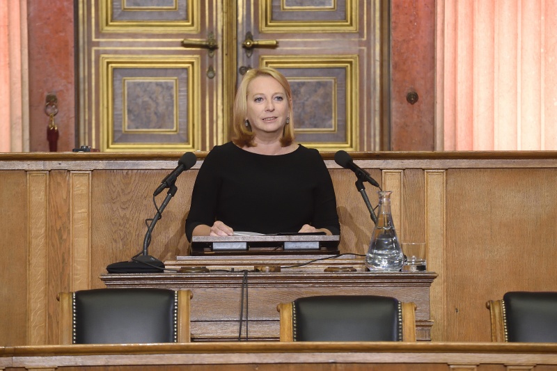 Nationalratspräsidentin Doris Bures (S) am Wort