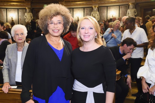 v.li.: Angela Davis und Nationalratspräsidentin Doris Bures (S)