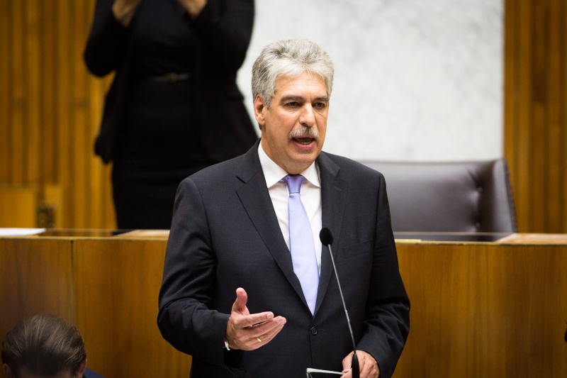 Finanzminister Hans Jörg Schelling (V) bei seiner Budgetrede