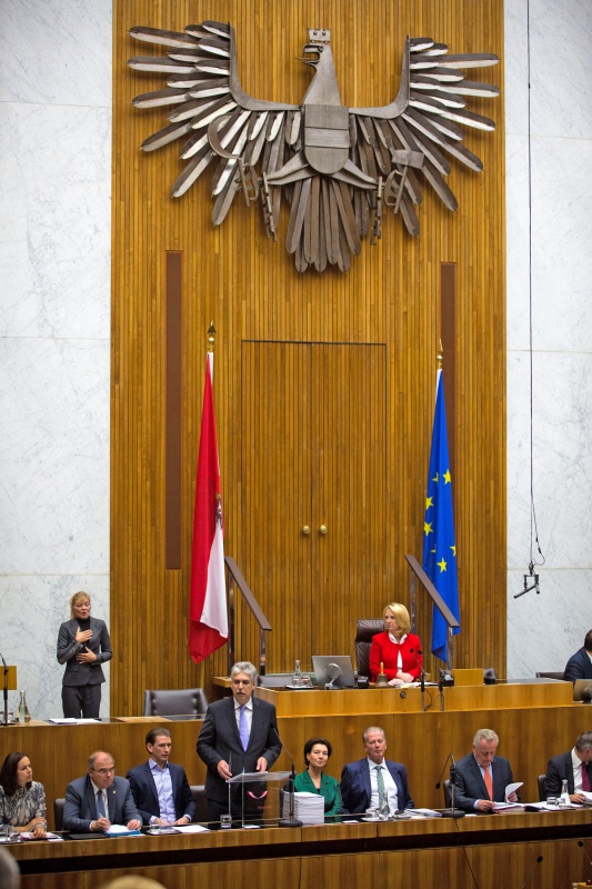 Finanzminister Hans Jörg Schelling (V) bei seiner Budgetrede