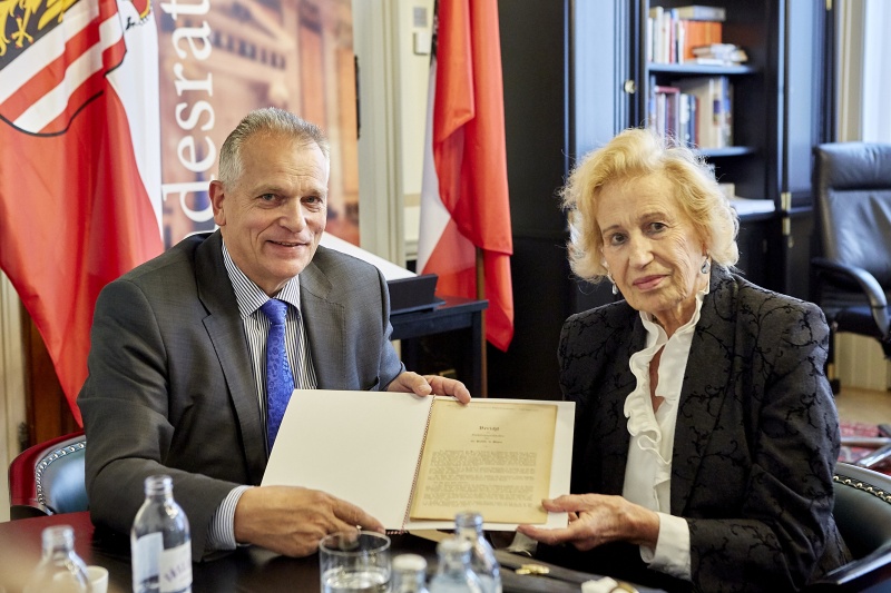 Bundesratspräsident Gottfried Kneifel (V) und Maria Romana De Gasperi