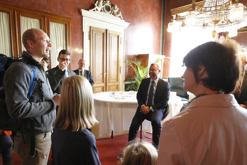 BesucherInnen beim  Dritter Nationalratspräsidenten Norbert Hofer (F)