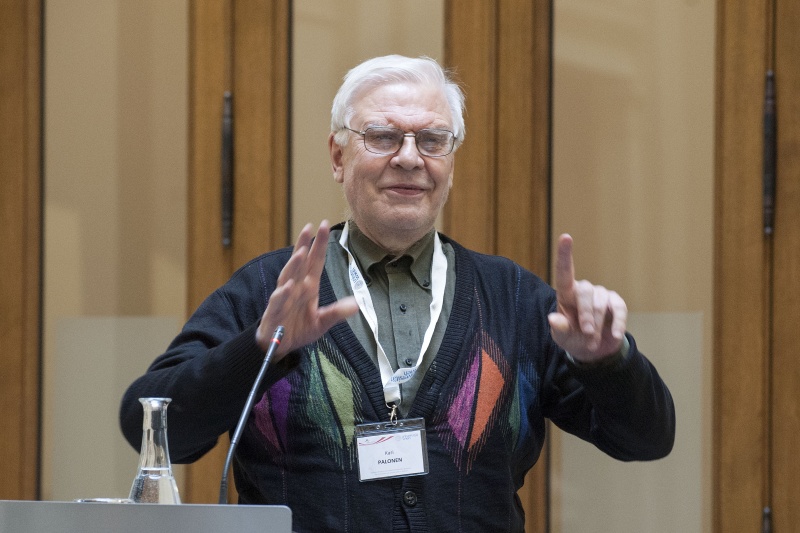 Panel 1: Universität Jyvaeskylae - Finland Kari Palonen bei seinen Ausführungen
