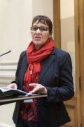 Panel 5: Universität Wien Karin Liebhart bei ihren Ausführungen am Rednerpult