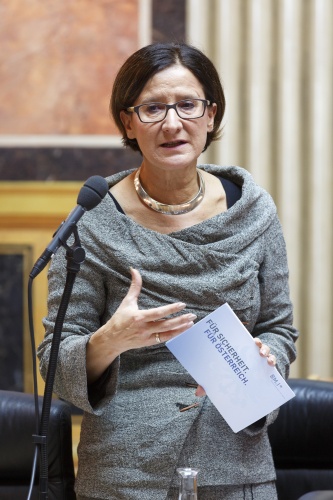 Innenministerin Johanna Mikl-Leitner (V) am Wort