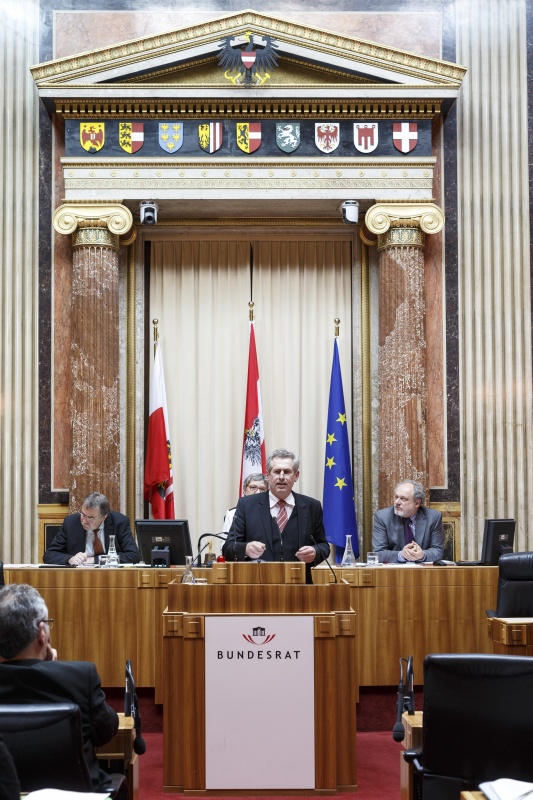 Bundesrat Martin Preineder (V) am Rednerpult