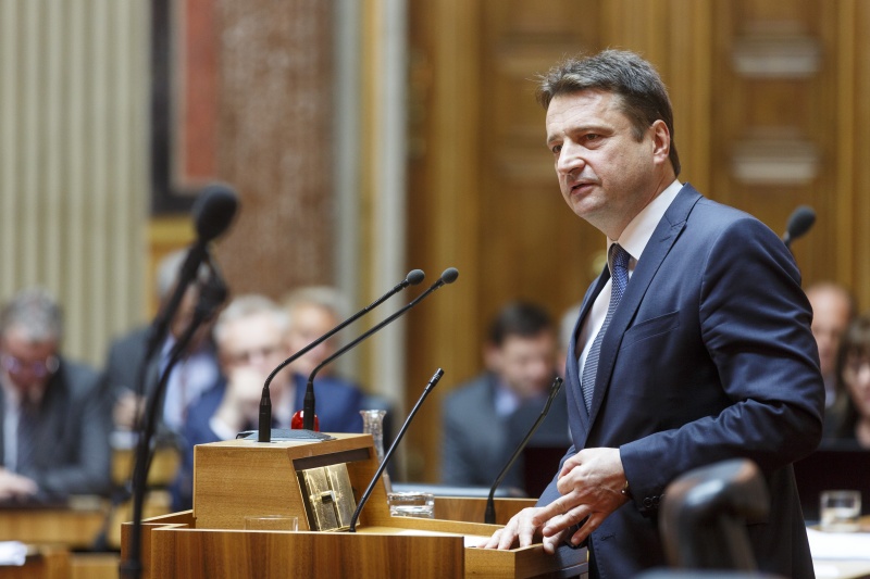 Bundesrat Klaus Fürlinger (V) am Rednerpult