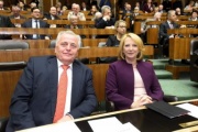 v.re.: Nationalratspräsidentin Doris Bures (S) und Sozialminister Rudolf Hundstorfer (S)