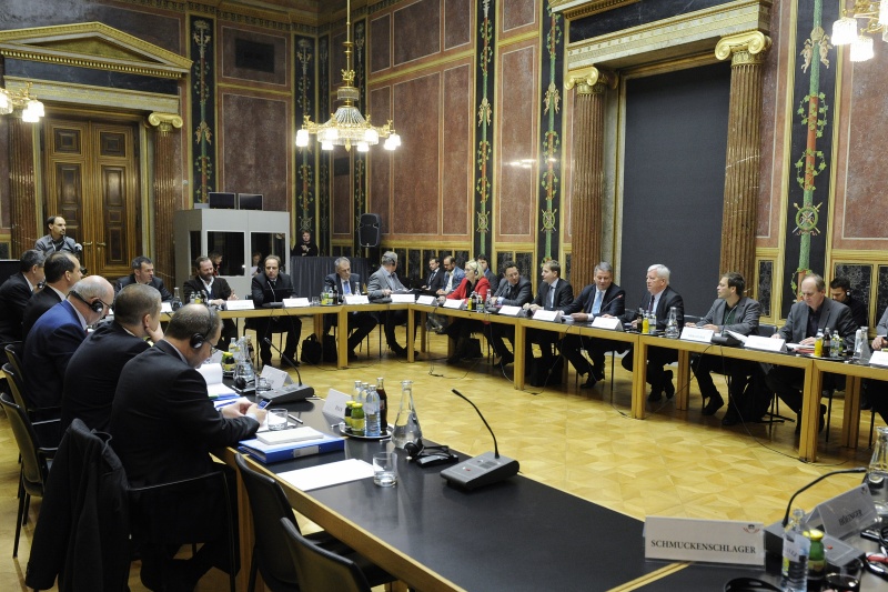 Aussprache der Mitglieder des Land- und Forstwirtschaftsausschusses mit EU-Kommissar Phil Hogan