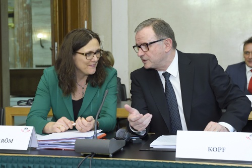 von rechts.: 2. Nationalratspräsident Karlheinz Kopf (V), EU-Kommissarin Cecilia Malmström