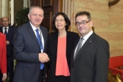 von rechts: Bundesratspräsident Josef Saller (V), OSZE-PV Vizepräsidentin Christine Muttonen (S) und der Vizepräsident des Abgeordnetenhauses von Bosnien Herzegovina Barisa Colak