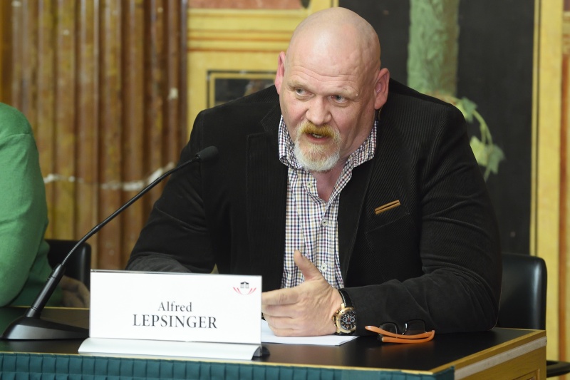 Pflegebegutachter Alfred Lepsinger