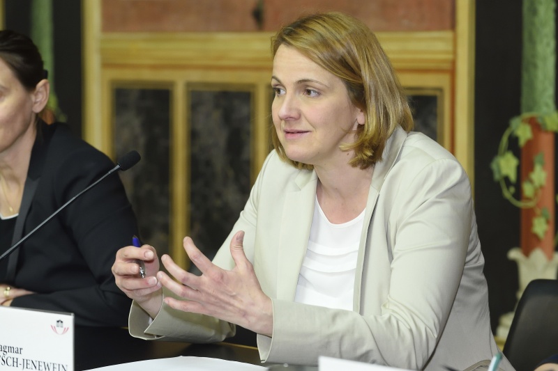 Nationalratsabgeordnete Dagmar Belakowitsch-Jenewein (F)