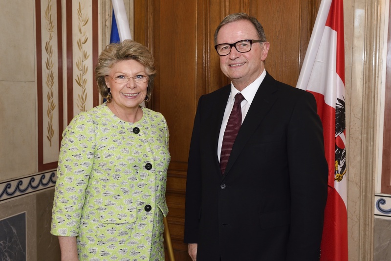 von links: Mitglied des Europäischen Parlaments Viviane Reding, Zweiter Nationalratspräsident Karlheinz Kopf (V)