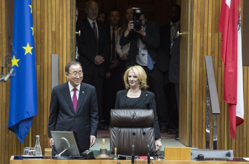 UN-Generalsekretär Ban Ki-moon und Nationalratspräsidentin Doris Bures (S)