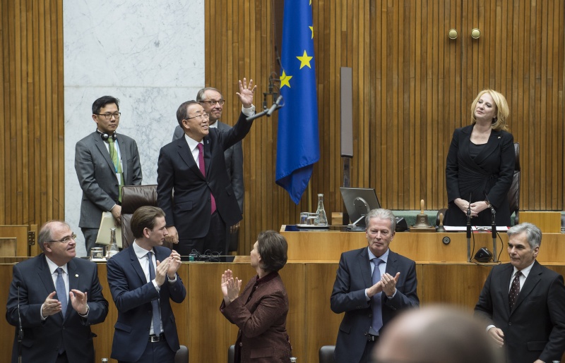 UN-Generalsekretärs Ban Ki-moon im Sitzungssaal des Nationalrates