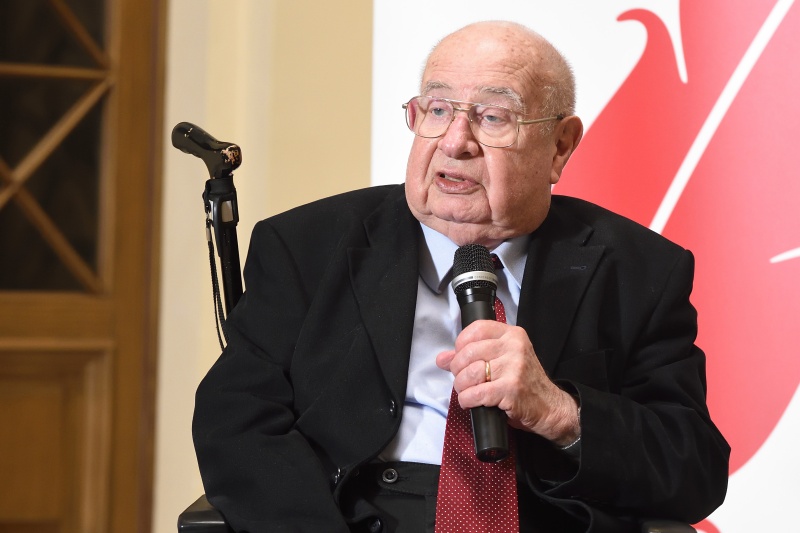 Ehrenpreisträger 2015 Thomas Chorherr am Wort