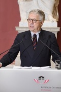 Botschafter Wolfgang Petritsch am Wort