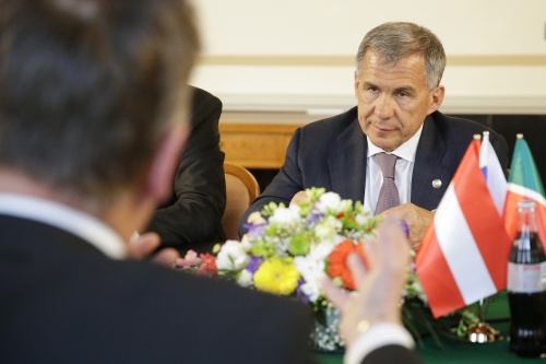 Präsident der Republik Tatarstan Rustam Minnikhanov bei der Aussprache