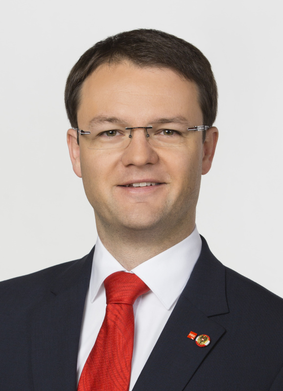 René Pfister
