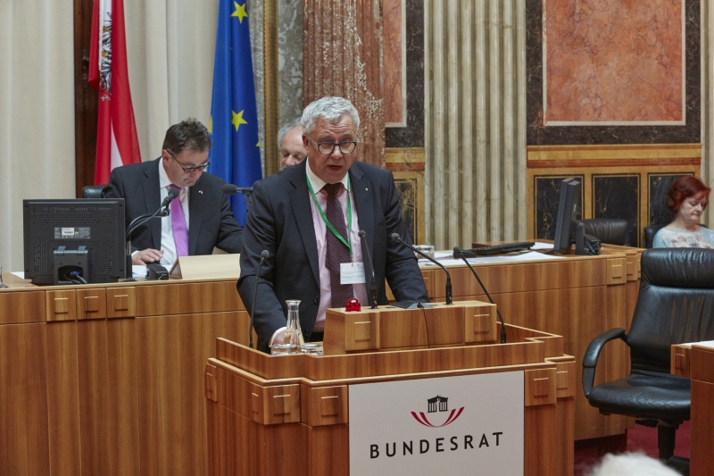 Wortmeldung im Plenum