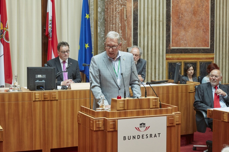 Wortmeldung im Plenum