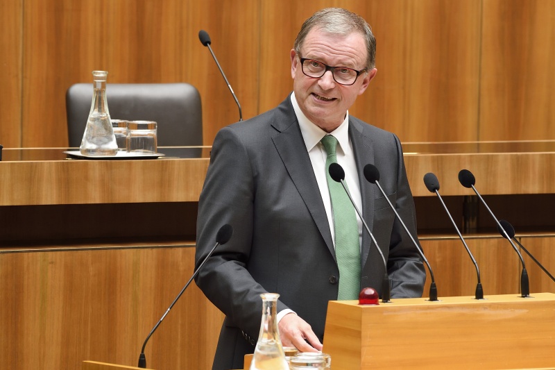 Zweiter Nationalratspräsident Karlheinz Kopf (V) bei der Begrüßung