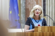 Bundesratsvizepräsidentin Ingrid Winkler (S) am Rednerpult
