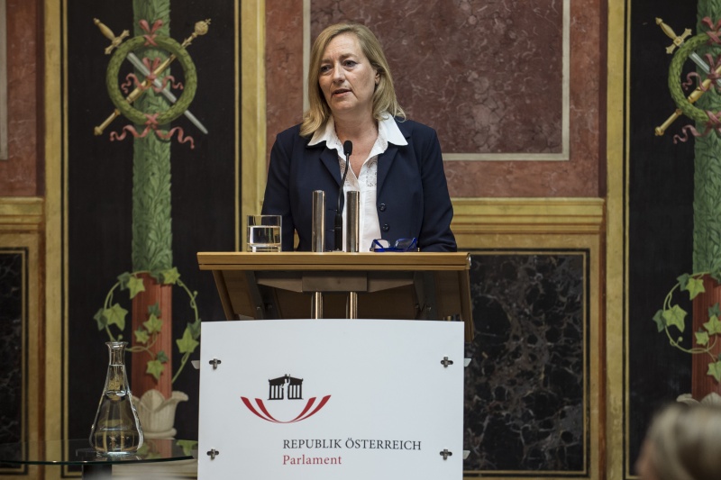 Annelies Vilim, Geschäftsführerin Globale Verantwortung