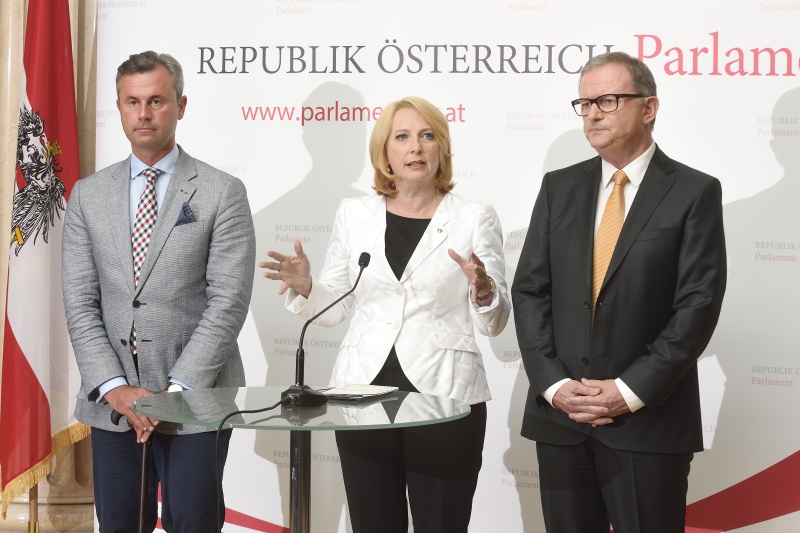 Von links: Dritter Nationalratspräsident Norbert Hofer (F), Nationalratspräsidentin Doris Bures (S), Zweiter Nationalratspräsident Karlheinz Kopf (V)