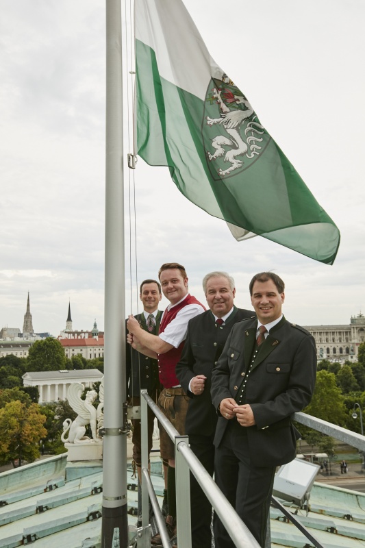 Von links: Vizepräsident des Bundesrates Ernst Gödl (V), Bundesratspräsident Mario Lindner (S), Landeshauptmann der Steiermark Hermann Schützenhöfer und Landeshauptmann-Stellvertreter der Steiermark Michael Schickhofer