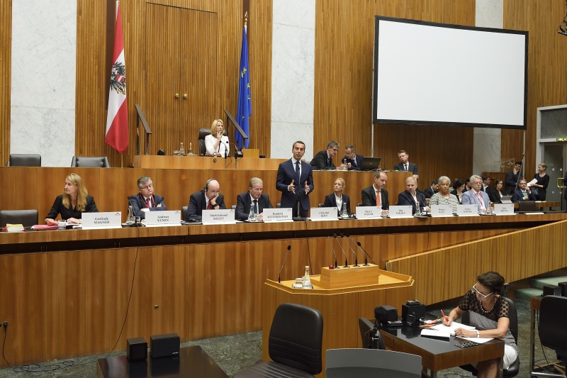 Einleitende Worte von Bundeskanzler Christian Kern (S)