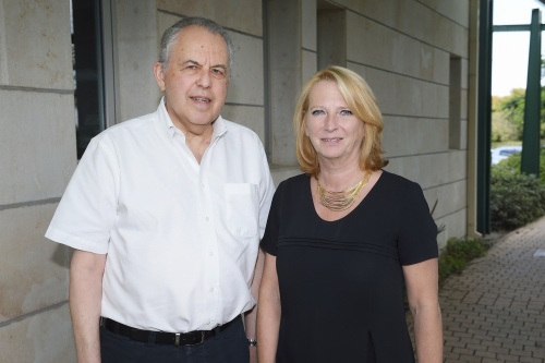 Besuch des Weizmann Istituts. Von rechts: Nationalratspräsidentin Doris Bures (S), Vorstandsvorsitzender des Davidson Instituts Haim Harari