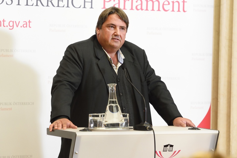 Grußworte durch Nationalratsabgeordneten Josef Muchitsch (S)