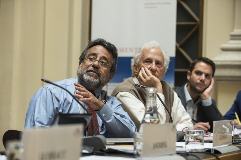 Jose Franco stellt das Foro Consultivo y Technoloico (FCCyT) in Mexiko vor