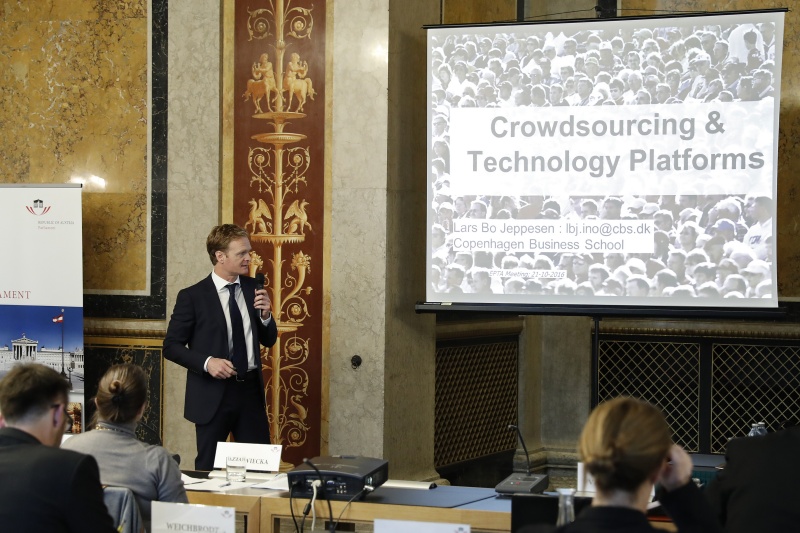 Vortrag von Lars Bo Jeppesen, Copenhagen Business School
