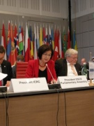 Präsidentin der Parlamentarischen Versammlung der OSZE Christine Muttonen bei ihrer Rede vor dem Ständigen Rat der 57 OSZE-BotschafterInnen in Wien