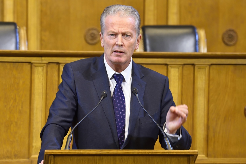 Vizekanzler Reinhold Mitterlehner (V) am Rednerpult