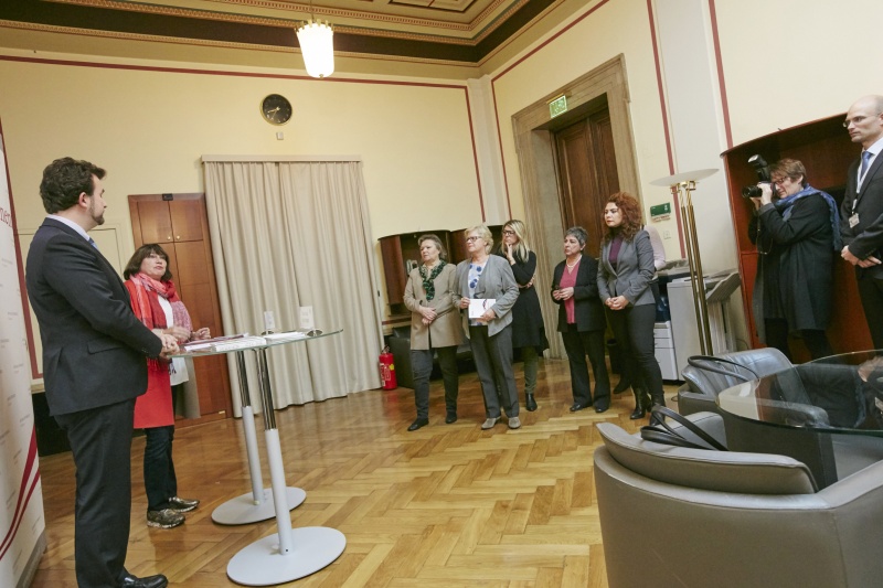 von links: Maximilian Schubert ISPA, Nationalratsabgeordnete Gisela Wurm Österreichische Delegation der Parlamentarischen Versammlung des Europarates, Veranstaltungsteilnehmer