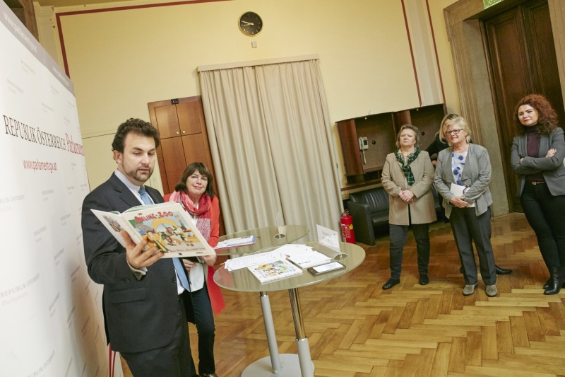 von links: Maximilian Schubert ISPA, Nationalratsabgeordnete Gisela Wurm Österreichische Delegation der Parlamentarischen Versammlung des Europarates, Veranstaltungsteilnehmer