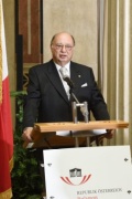 Nationalratsabgeordneter Otto Pendl (S) bei seiner Ansprache